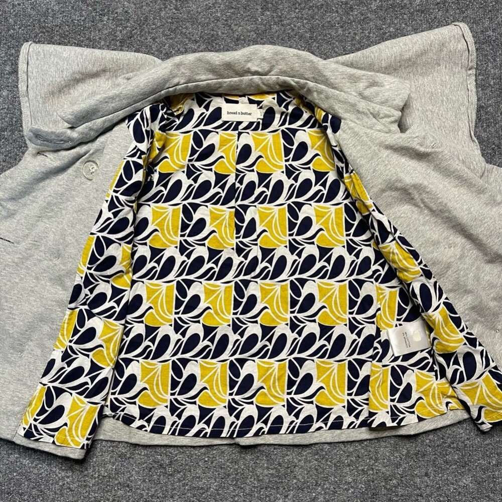 Anthropologie Bread & Butter Womens Crop Jacket Coat Gray Buttons Cape Collar 1 - Picture 4 of 7